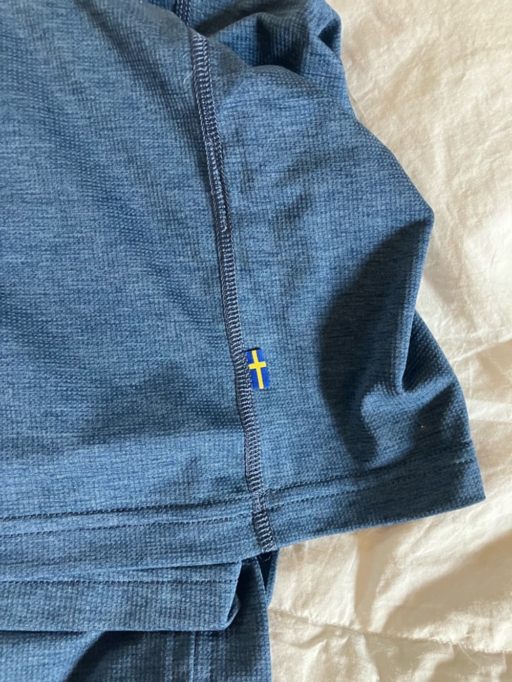 Fjall Raven Sun Hoodie - Picture 5 of 5